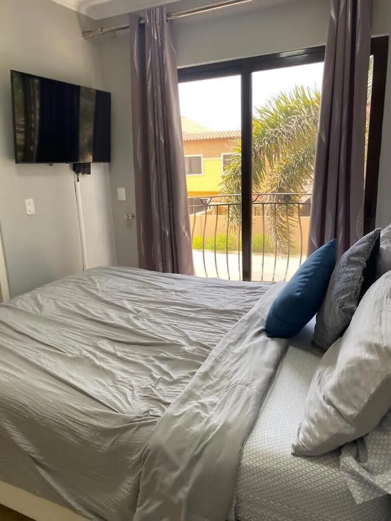 Special House In Gold Coast With Private Jacuzzi Villa Palm Beach Holiday home