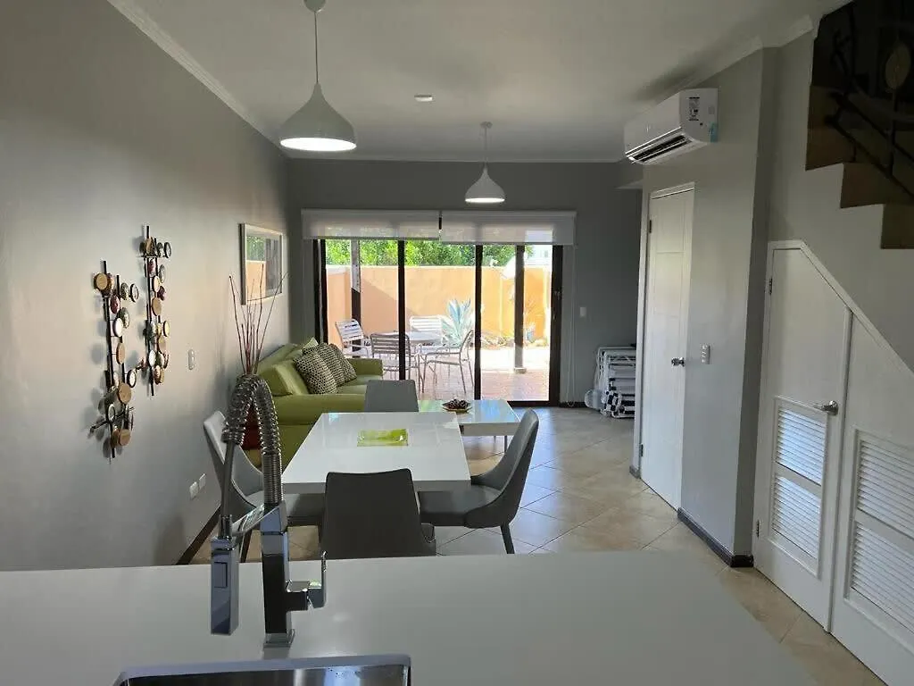 Special House In Gold Coast With Private Jacuzzi Villa Palm Beach 0*,  Aruba